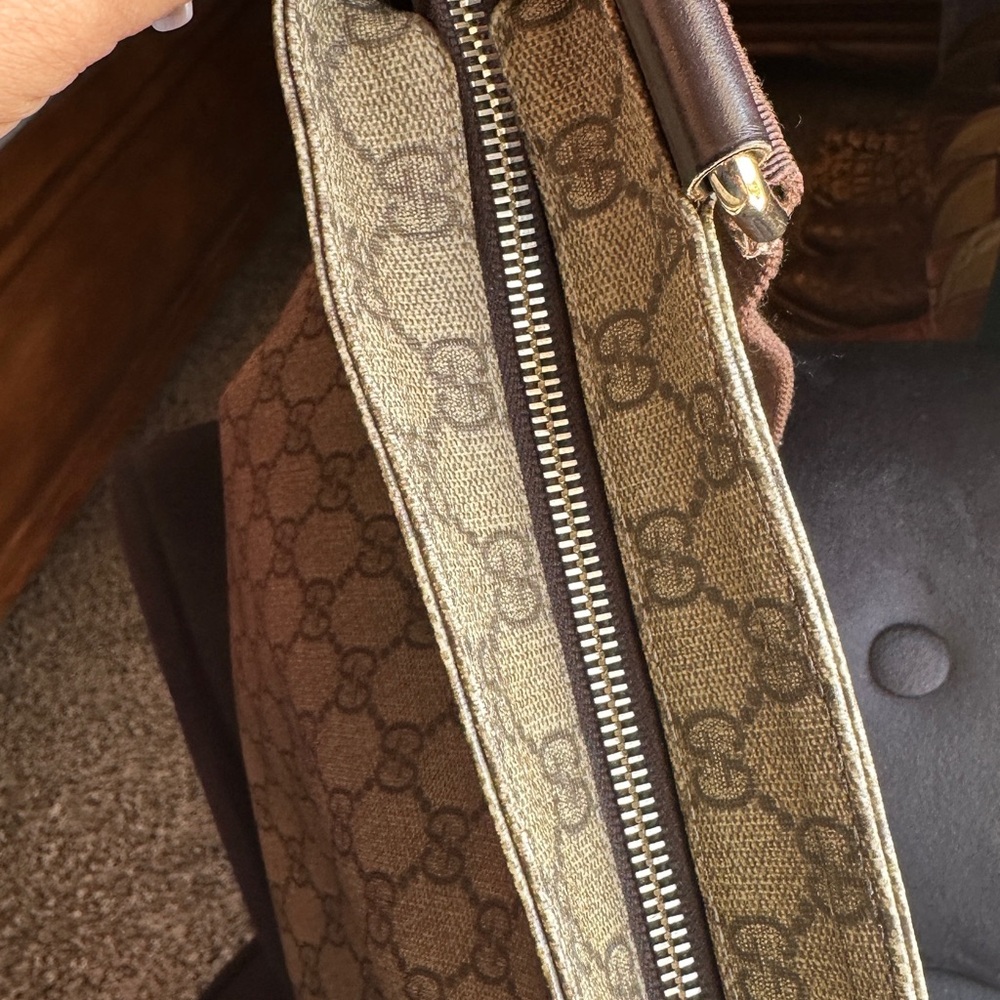 Gucci Beige and Brown Monogram Canvas - Picture 7 of 13